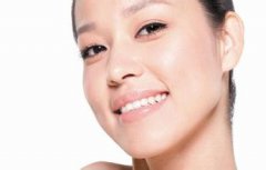 是什么让我们的牙齿发黄？牙齿发黄怎么办？